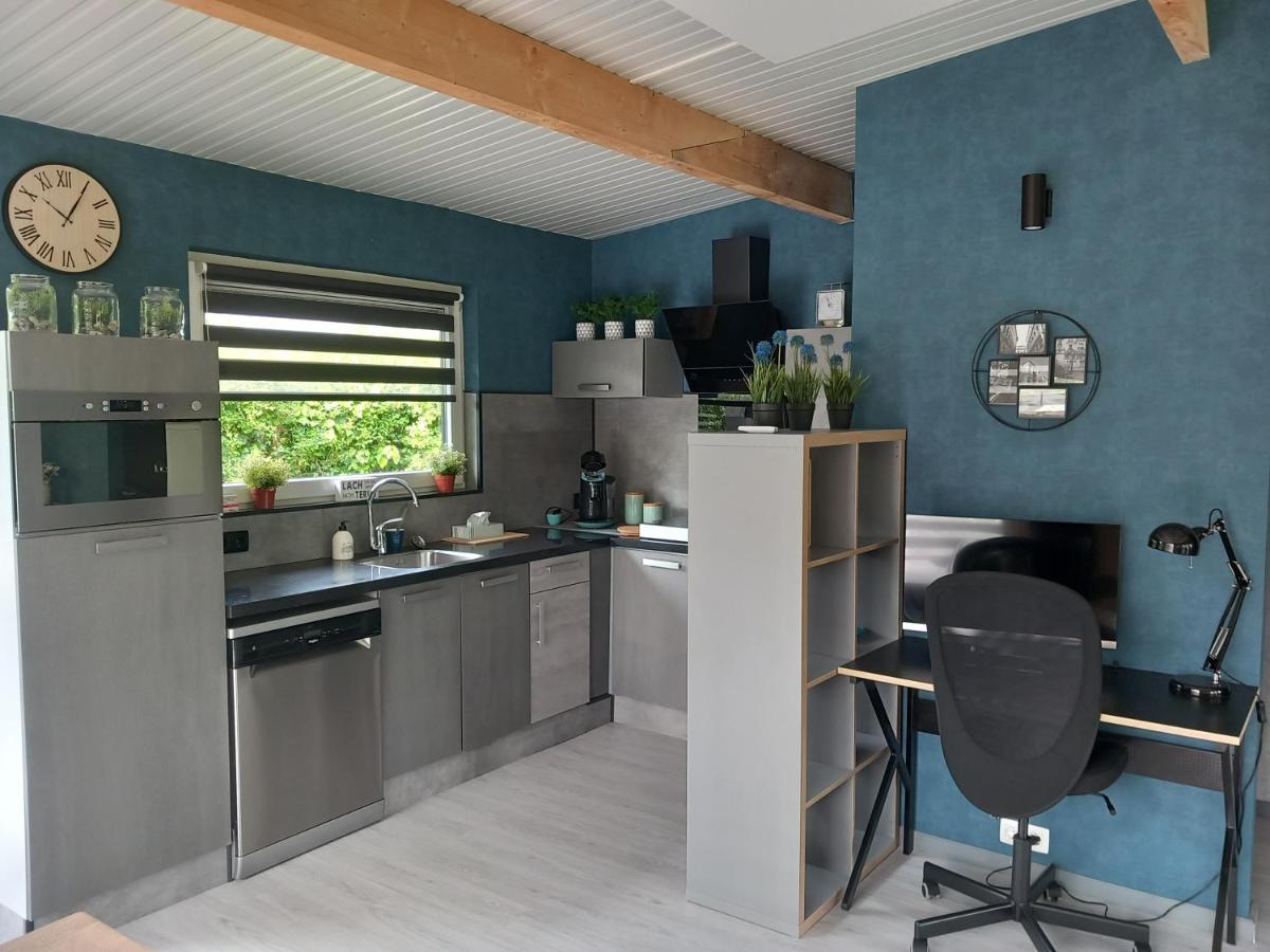Luxe Recreatie Bungalow No 10 Scherpenisse Экстерьер фото